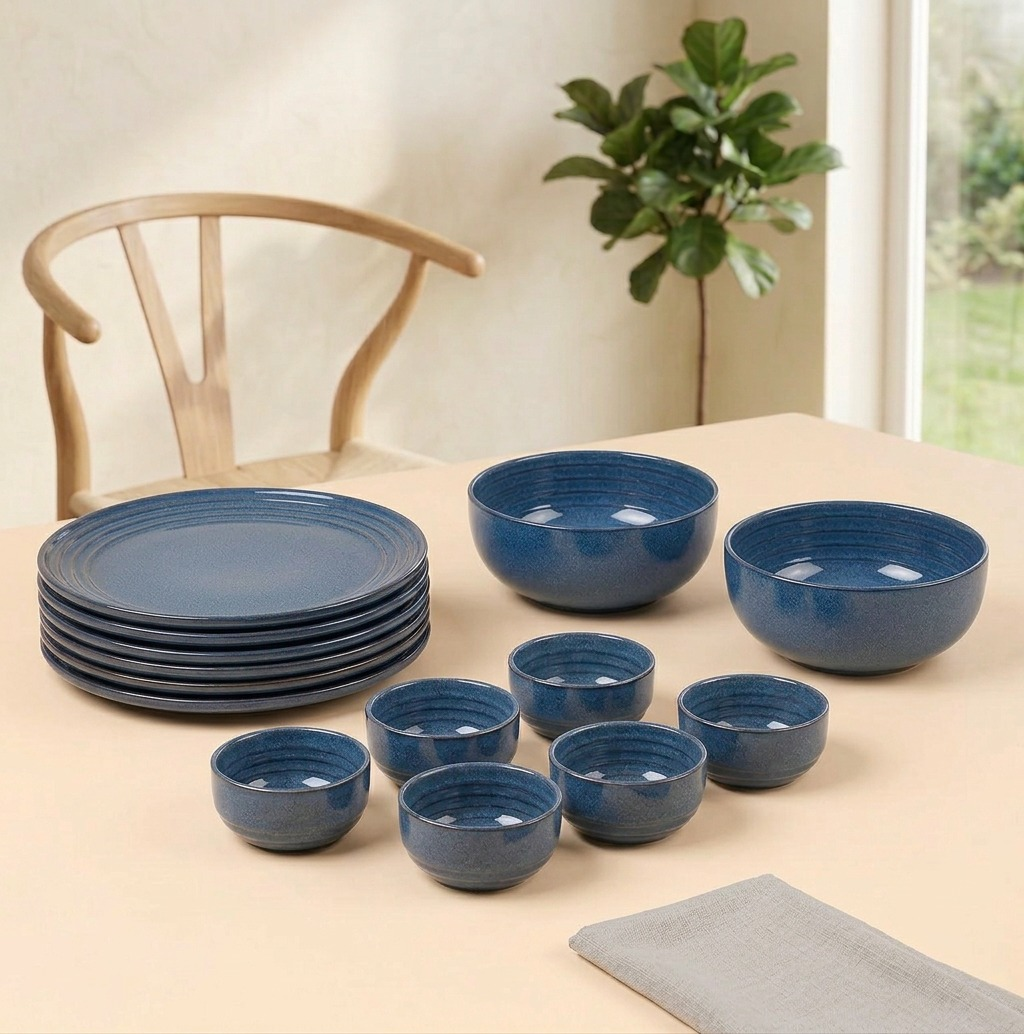Reactive Blue - Set of 14 Pcs Ceramic Dinner Set - image 2